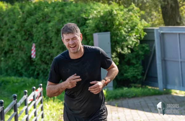 "Šķēršļus var pārvarēt, apiet vai atmest ar roku! Es izvēlos pārvarēt" - Sergejs